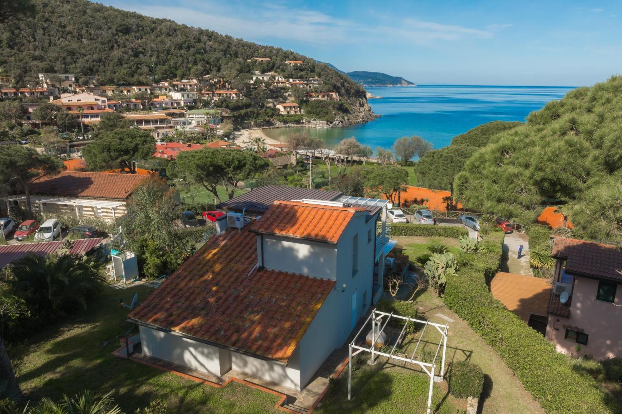 Villetta Biodola Beach Portoferraio Bagian luar foto