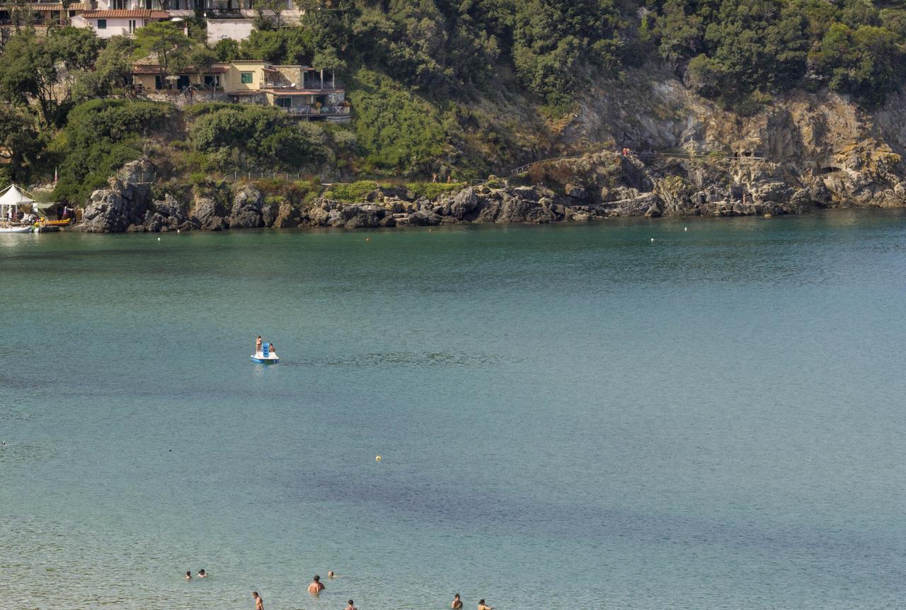 Villetta Biodola Beach Portoferraio Bagian luar foto